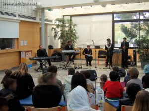 Photos de la prestation 2011 à l'Hôpital d'Enfants Robert Debré (Paris)